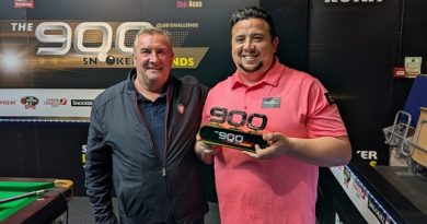 Billy Castle wins Snooker Legends 900